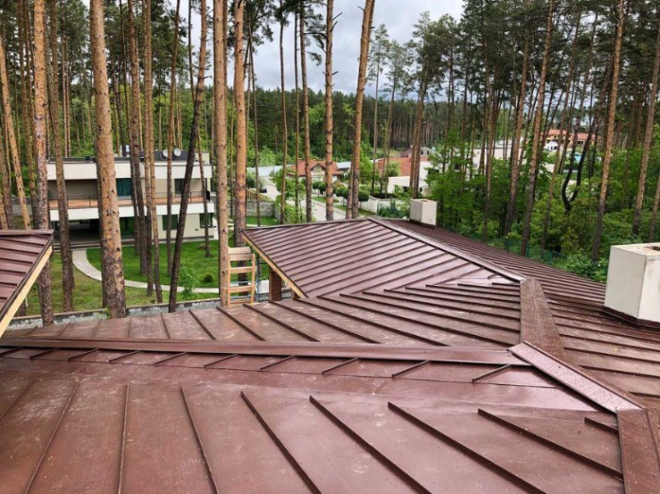town in the village of Stoyanka A41652