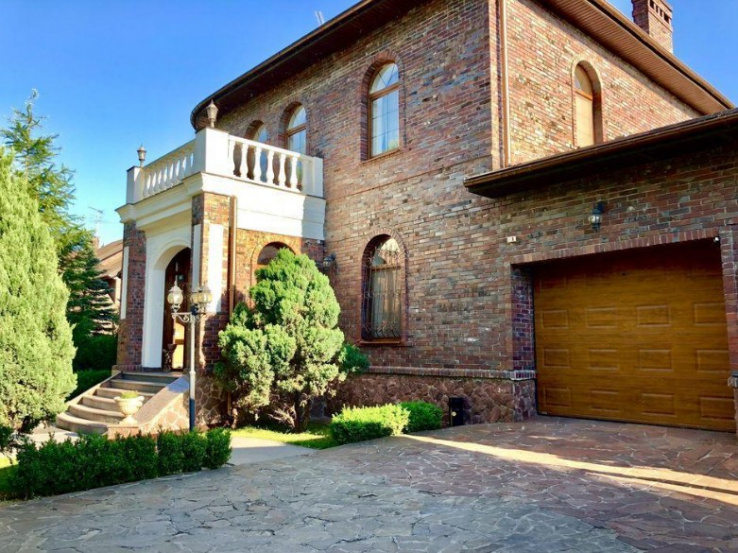 style in Kozin A42647 For Sale Houses