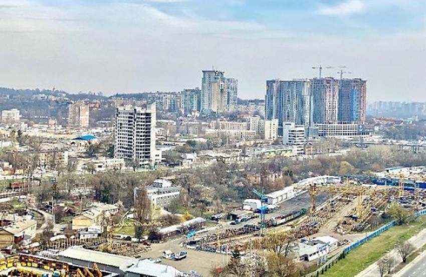 Spacious apartment in the Goloseevsky