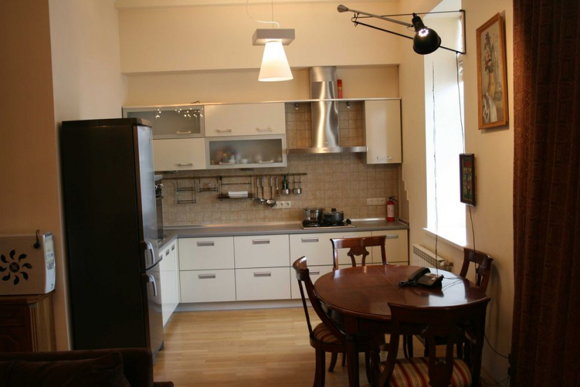A10975 Long term rentals Flats and