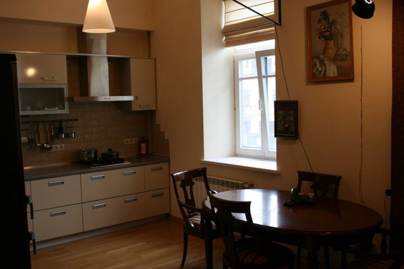 center of Kiev A10975 Long term rentals