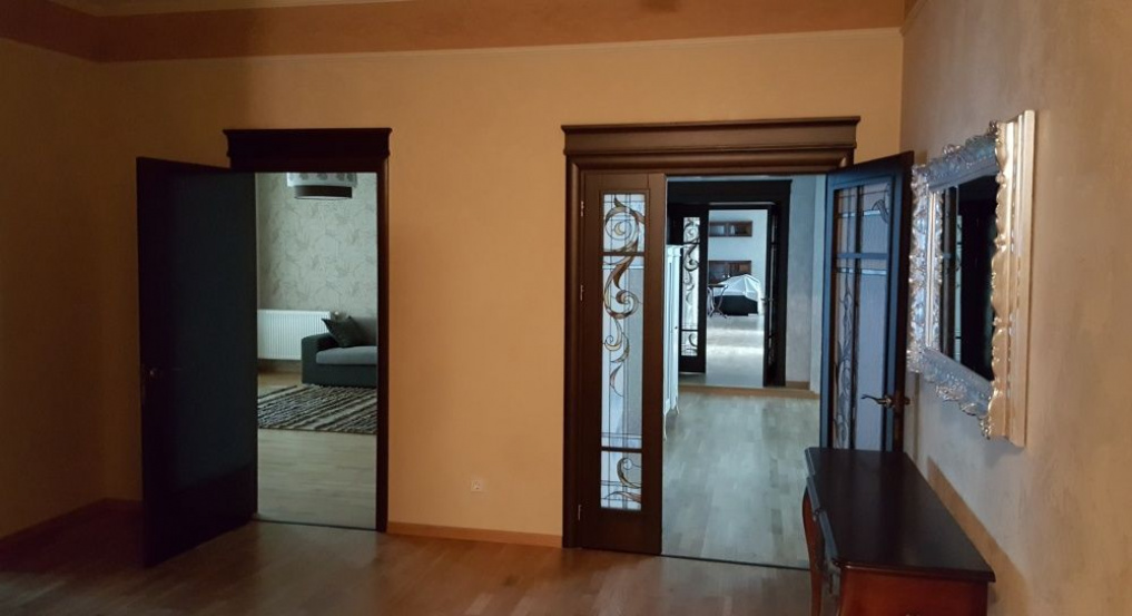 apartments in the elite residential