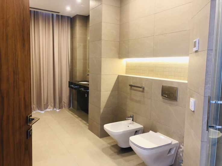 A11051 Long term rentals Flats and
