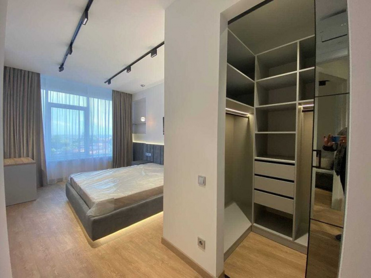 Hill house A10882 Long term rentals