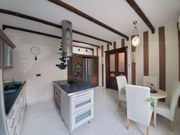 term rentals Flats and apartments