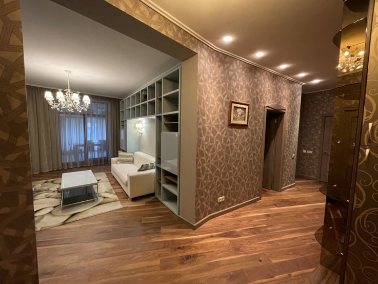 rent A13748 Long term rentals Flats and