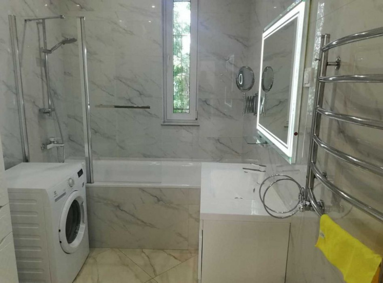 A10992 Long term rentals Flats and