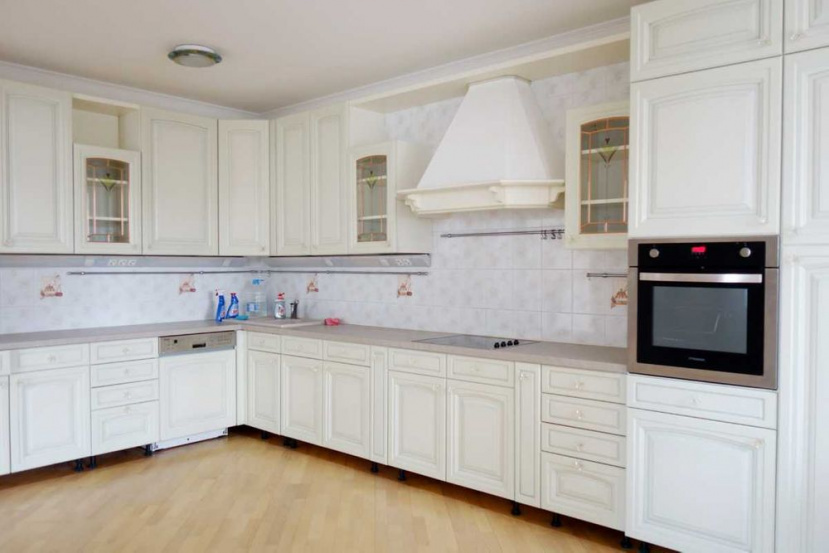 st., Two-level apartment with an area