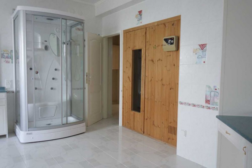 sq.m. A13797 Long term rentals Flats