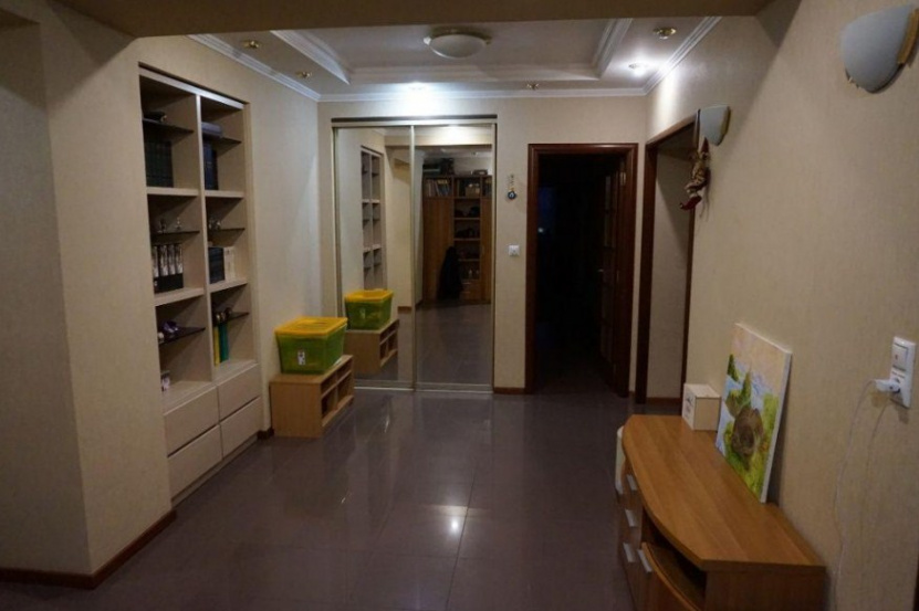 apartments Spacious 5-room apartment in