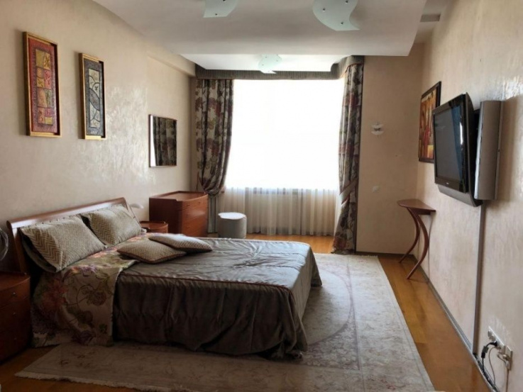 Flats and apartments Premium class