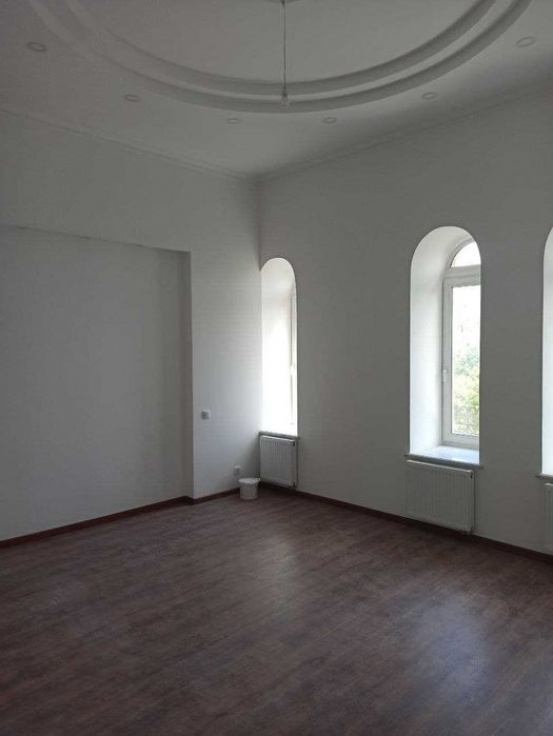 bedrooms in the center of Kiev on the