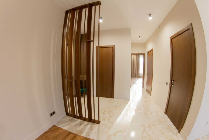 A10848 Long term rentals Flats and