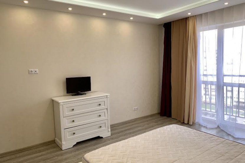 apartment in Goloseevsky district