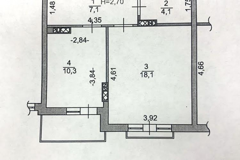 Flats and apartments  Spacious studio