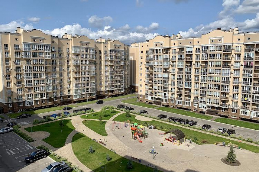 apartments  Spacious studio apartment