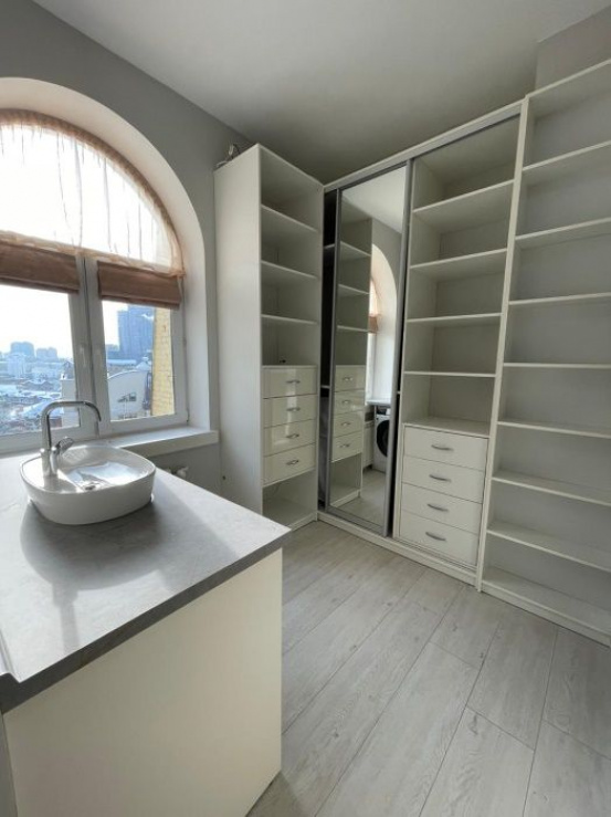 term rentals Flats and apartments