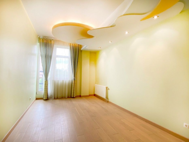 new building A11057 Long term rentals