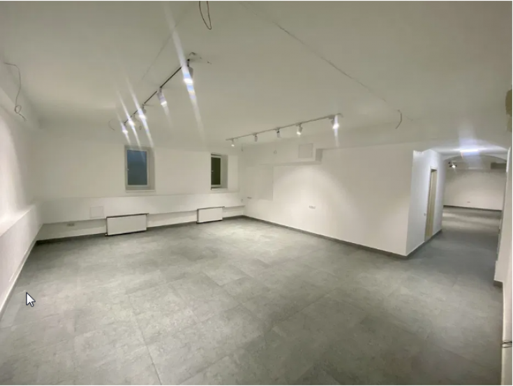 Miete von Räumlichkeiten 240 Meter auf