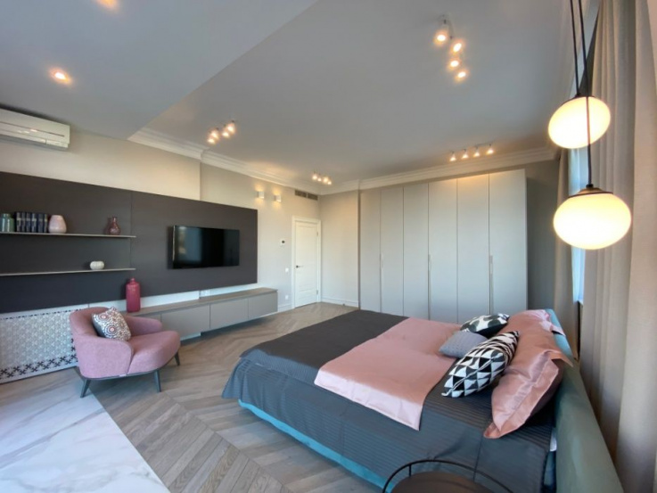 apartments Designer 3-room apartment in