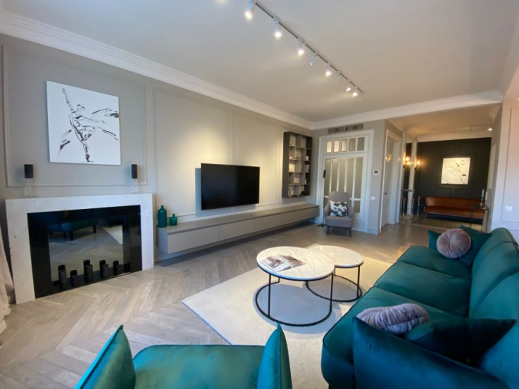 A10901 Long term rentals Flats and