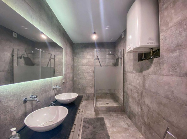 rentals Flats and apartments Excellent