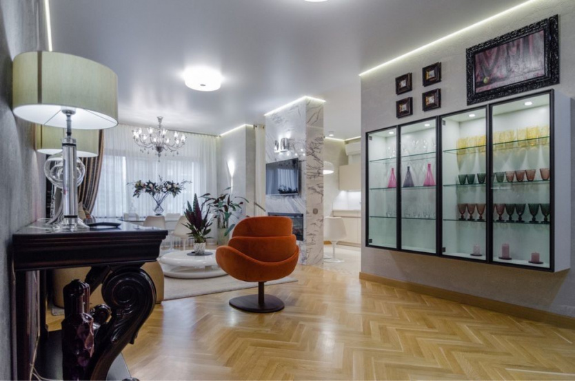 apartments on Dragomirova street A10883