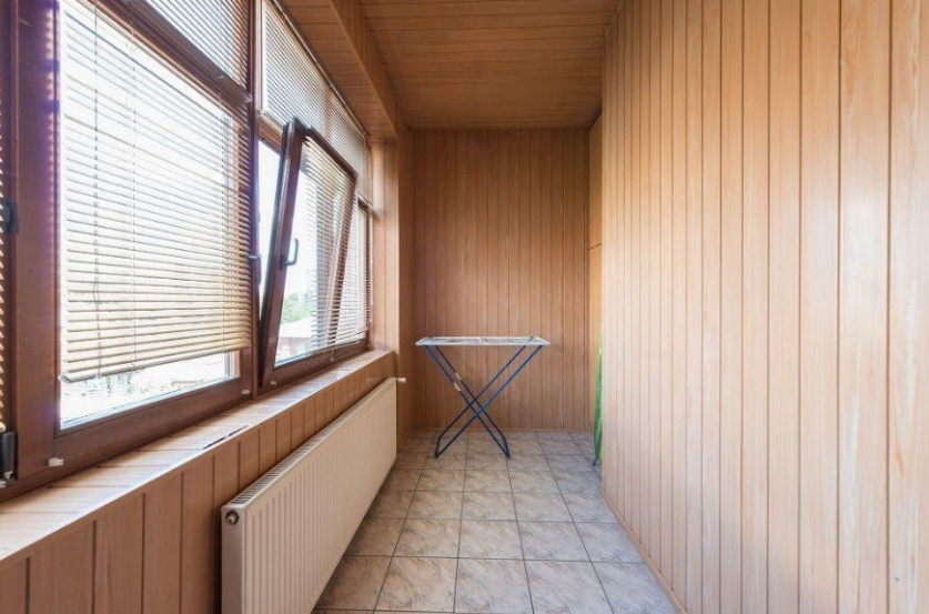street A14760 For Sale Flats and