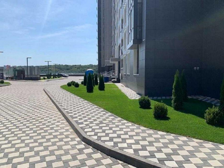 Sale Flats and apartments Spacious