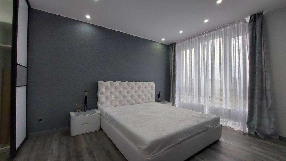 A47304 For Sale Flats and apartments