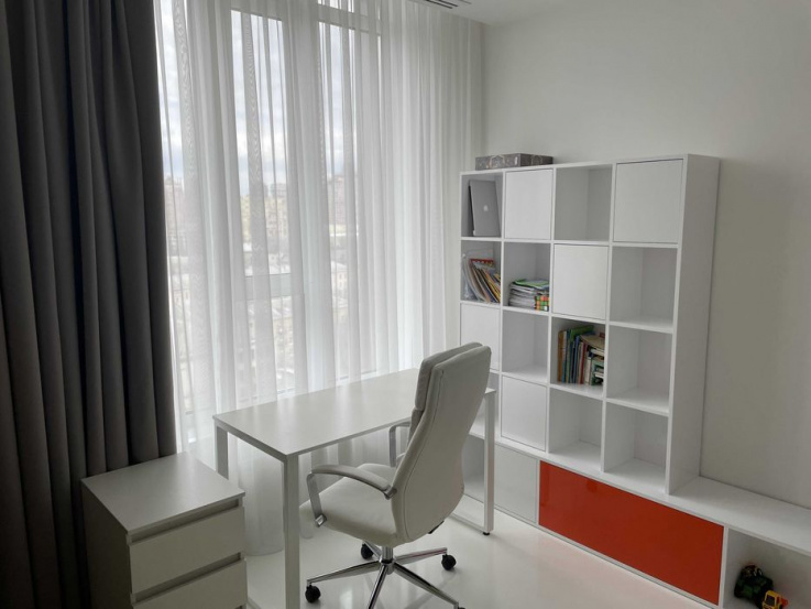 A10749 Long term rentals Flats and