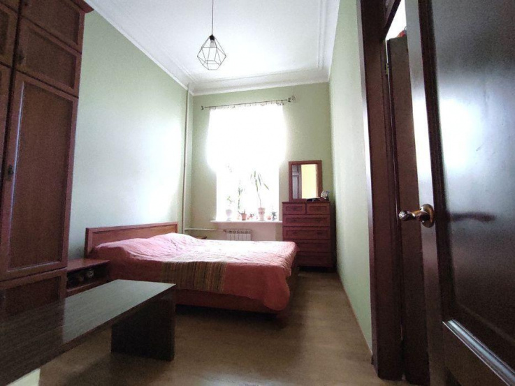 Sale Flats and apartments Apartment on