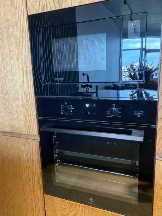 2-room apartment on Sich Riflemen