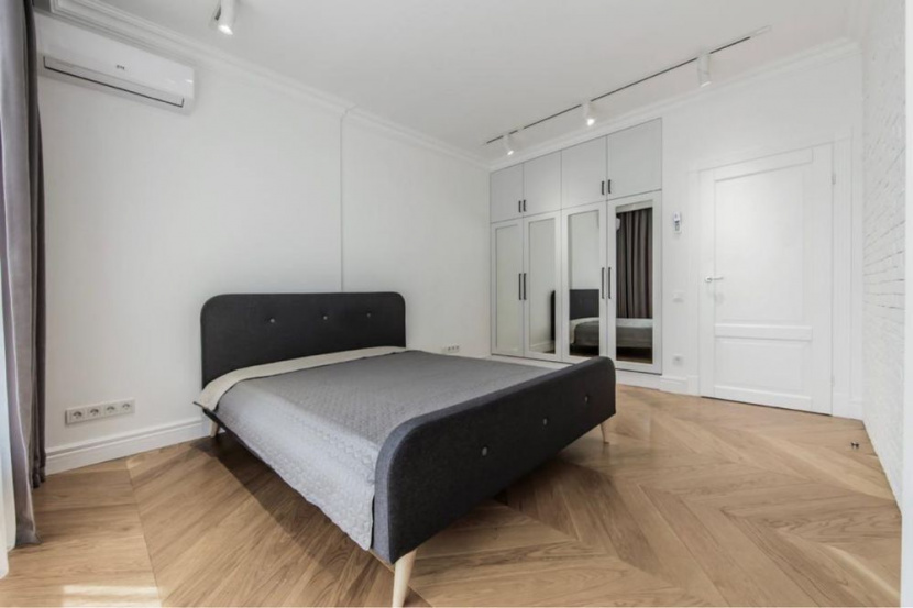 Flats and apartments Apartment in a