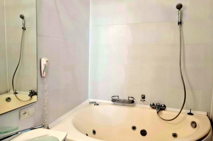 A37792 For Sale Flats and apartments