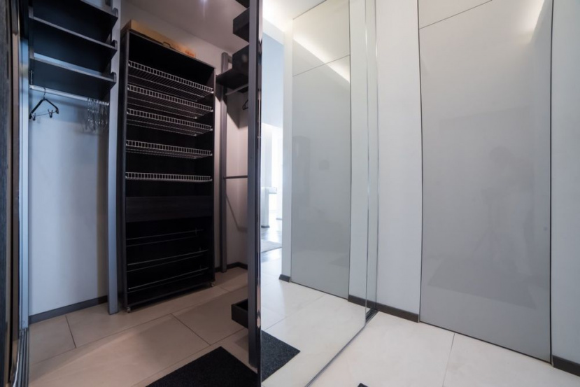 A10659 Long term rentals Flats and