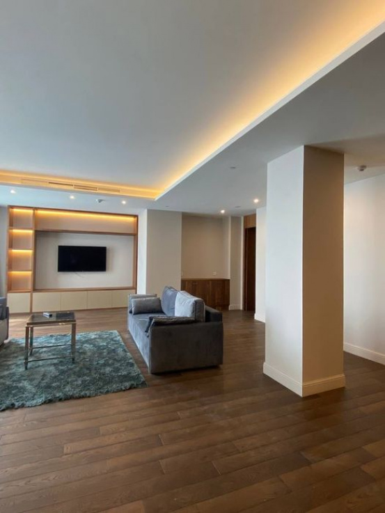term rentals Flats and apartments 
