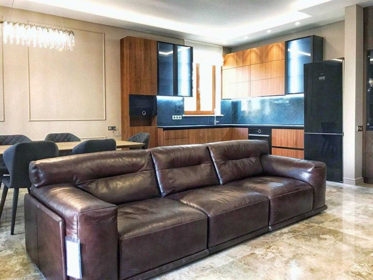 in a new club house on Turgenevskaya