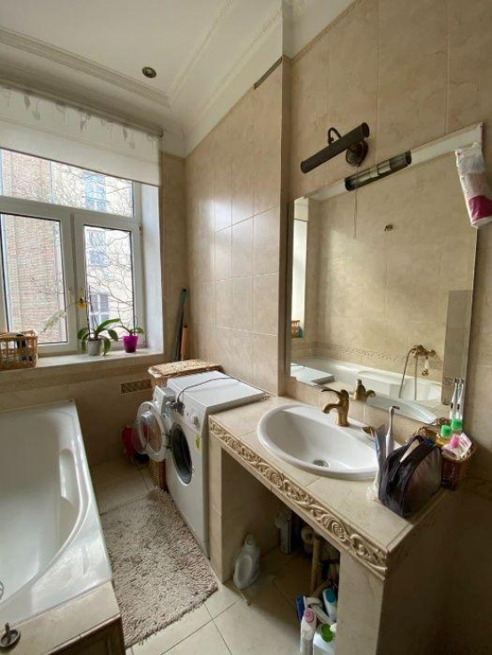 For Sale Flats and apartments Spacious