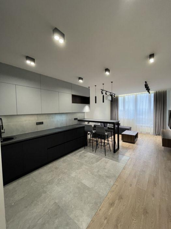 Novopecherskaya Tower A47303 For Sale
