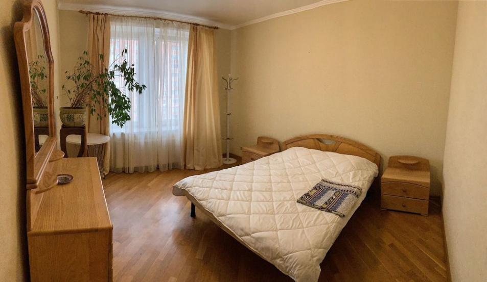 building A10831 Long term rentals Flats