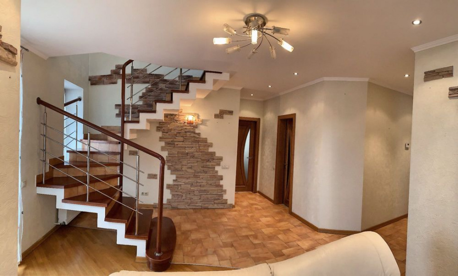 rentals Flats and apartments Duplex