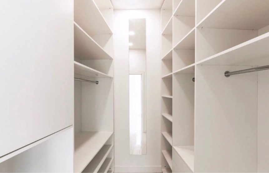 One-room apartment in the BUSOV HILL