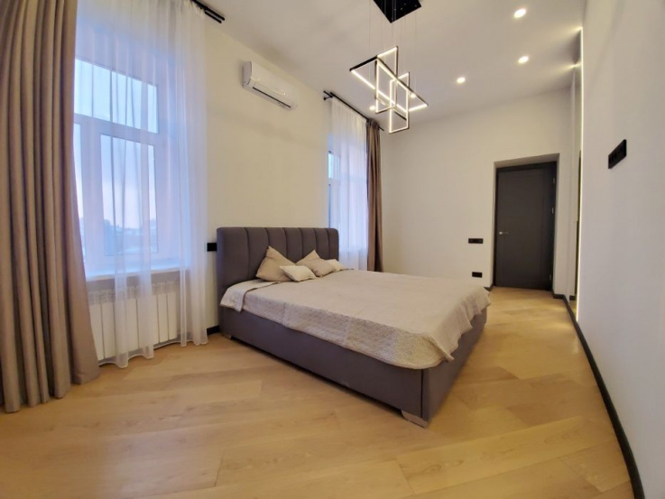 apartment on Vladimirskaya A10953 Long